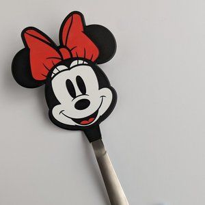 NWT Minnie Mouse Spatula
